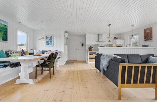 Brovst House | Awesome home in Brovst with WiFi