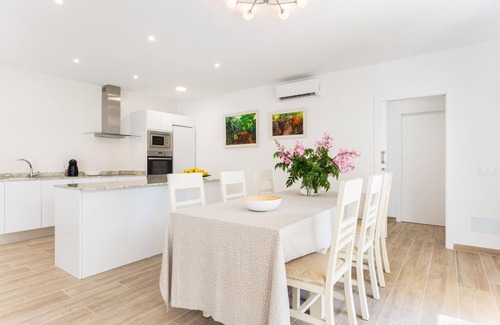 Can Picafort House | Awesome home in Can Picafort