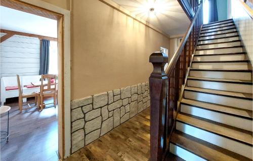 Granges-Aumontzey House | Awesome Home In Granges-Aumontzey