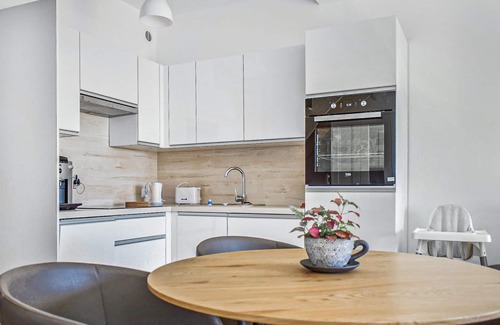 Grzybowo House | Awesome home in Grzybowo with WiFi
