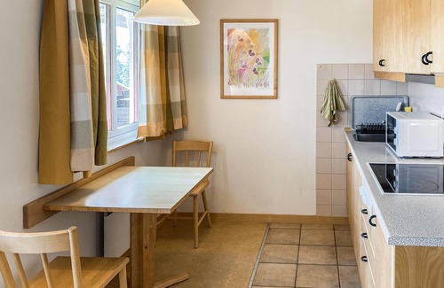 Hok House | Awesome home in Hok with WiFi