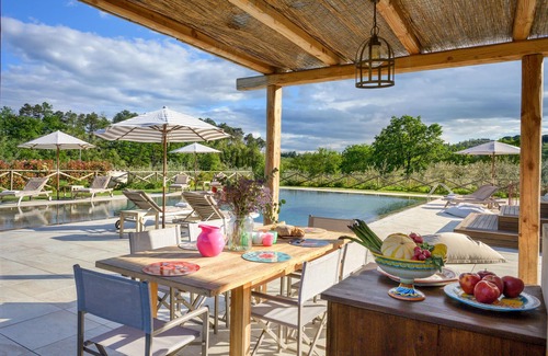 Massa e Cozzile House | Awesome home in Massa e Cozzile