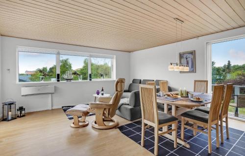 Kalundborg House | Awesome Home In Kalundborg With Wifi