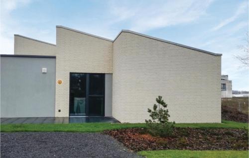 Lembruch House | Awesome Home In Lembruchdümmer See