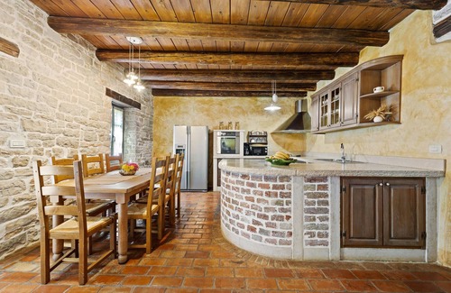 Vela Traba House | Awesome home in Mala Traba