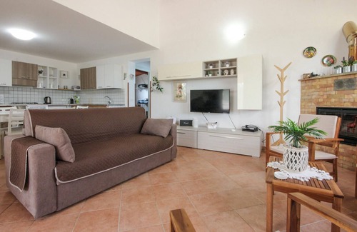 Menfi House | Awesome home in Menfi AG