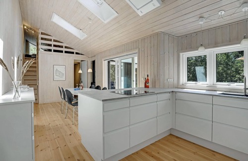 Bedegaard House | Awesome home in Nexø with sauna