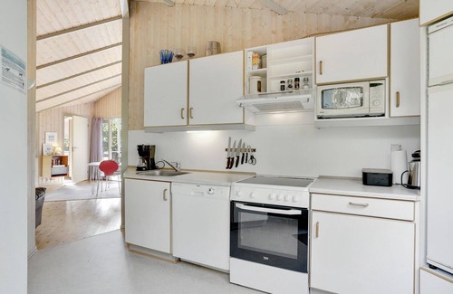 Grærup Strand House | Awesome home in Oksbøl with sauna