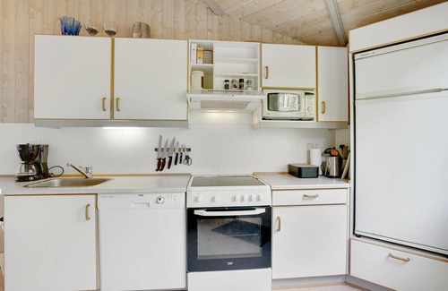 Grærup Strand House | Awesome home in Oksbøl with sauna