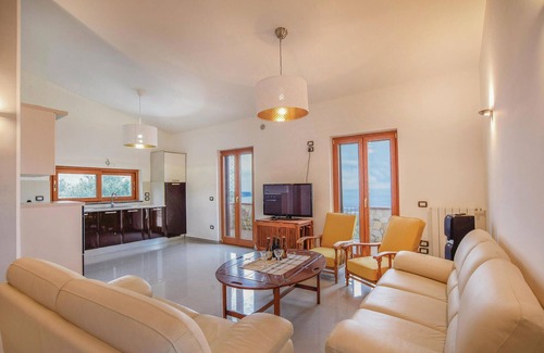 Praia a Mare House | Awesome home in Praia a Mare