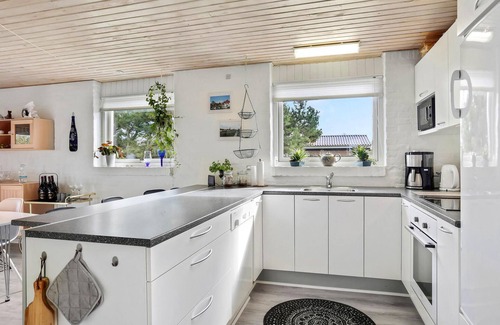 Voersaa House | Awesome home in Sæby with WiFi