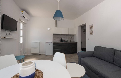Sveta Nedelja House | Awesome home in Santalezi with WiFi