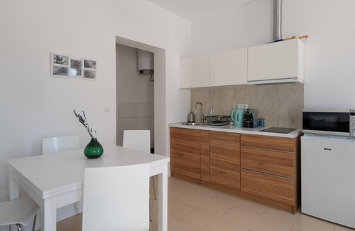 Sveta Nedelja House | Awesome home in Santalezi with WiFi