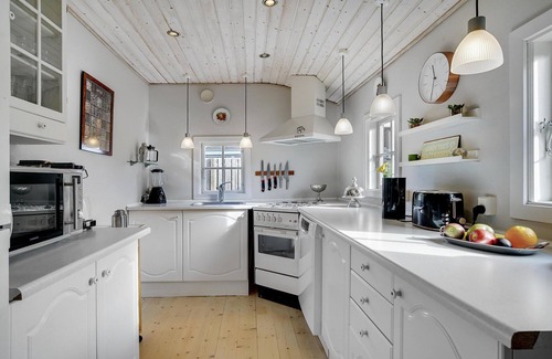 Stege House | Awesome home in Stege with kitchen