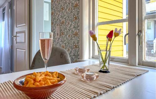 Peru-Lidhem House | Awesome Home In Västervik With Kitchen