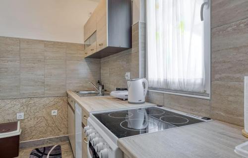 Veli Losinj House | Awesome Home In Veli Losinj With Wifi