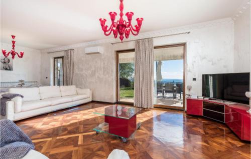 Opatija House | Awesome Home In Veprinac With Wifi