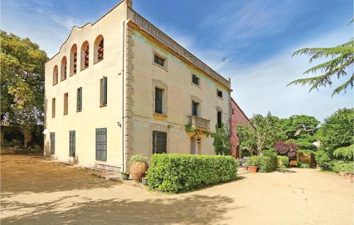 Vilanova del Valles House | Awesome Home In Vilanova Del Vallès