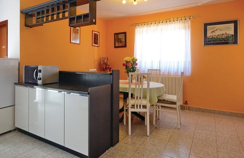 Vinez House | Awesome home in Vinez with house a panoramic view