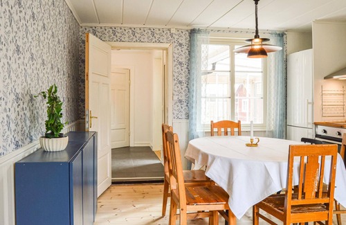 Vrena House | Awesome home in Vrena with WiFi