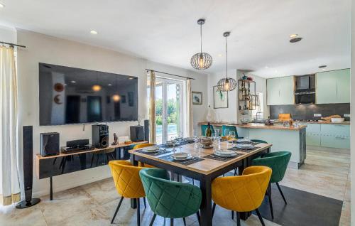 South Croatia Coast House | Awesome Home In Zagvozd