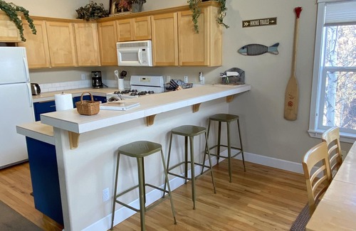 Bend House | Awesome location! Next to river, close to downtown. Walk everywhere!