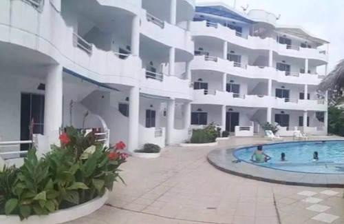 Tonsupa Apartment | Awesome private apartment 100mts from the beach!