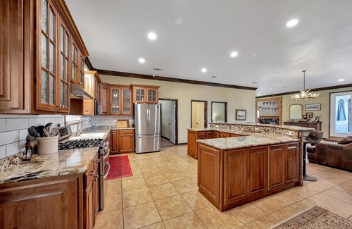 Lufkin House | Awesome views and house at Flyover Lodge!