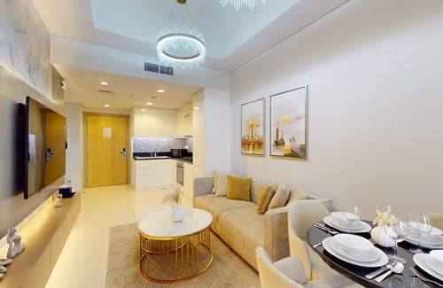 Al Safa Apartment | Aykon City - Glamorous Two Bedroom in Business Bay