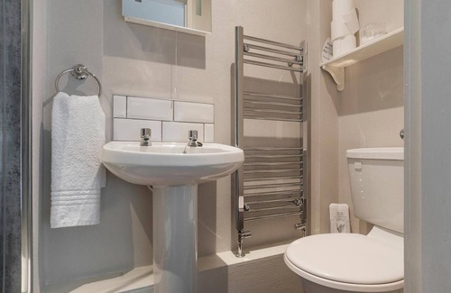 Duddingston House | Aynetree Guest House