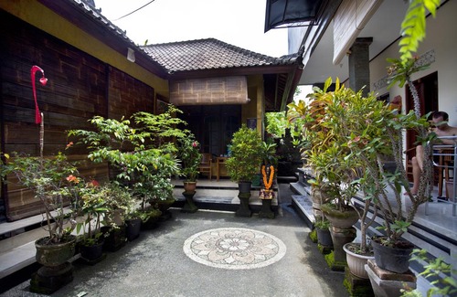 Ubud City-Centre Hotel | Ayu Homestay