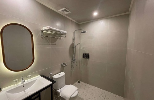 Bogor Tengah Hotel | Azana Essence Sanggabuana Bogor