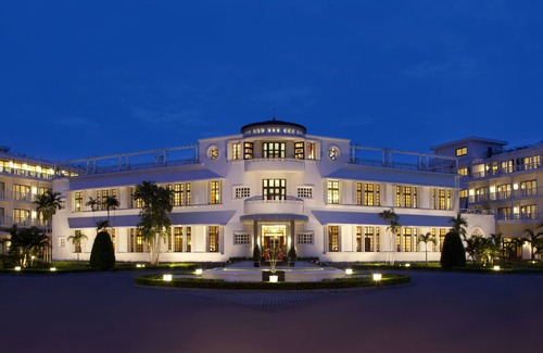 Hue City Centre Hotel | Azerai La Residence Hue