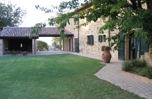 Monteluiano House | Azienda Agraria Montelujano