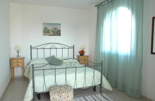 Ortelle House | Azienda Agrituristica B&B La Torre