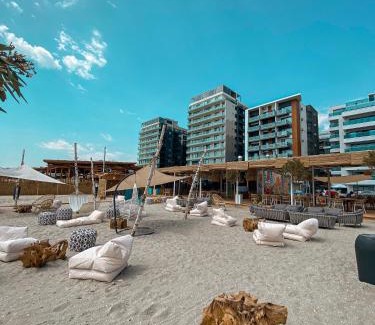 Mamaia-Sat Apartment | Azimuth Beach Studios