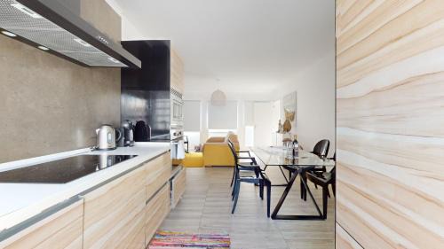Ponta Delgada Apartment | Azores Calheta Inn Apartment T3