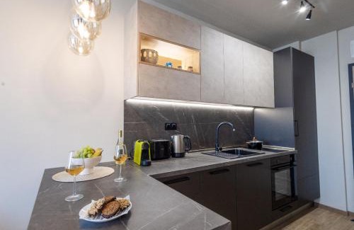 Saints Constantine and Helena Apartment | Azur Alegria Studio by RV Apartments - free parking & pool