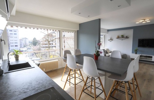Annecy Apartment | Azur 4* Bleu lumineux Annecy centre-ville et lac