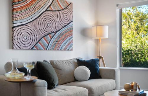 Scarborough Apartment | Azure Walk - Short Walk to the Beach