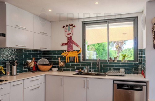 Roches Noires House | Azuri home with private pool, beach & golf - Corha by TRIPTER
