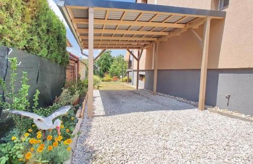 Gyenesdias House | Béke Szigete Nyaraló