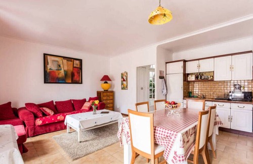 Beziers City Centre Apartment | Béziers - 110 m² duplex ❤ City center - Parking by reservation