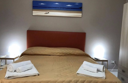 Marsala Bed & Breakfast | B&B a few meters from the sea "Ambra"