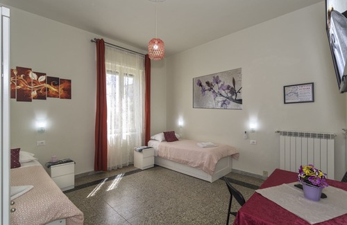 Pisa House | B&B Aliante & 2 Quadruple rooms Pisa-Tuscany