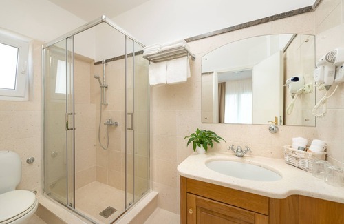 Island Hvar Bed & Breakfast | B&B Aurora