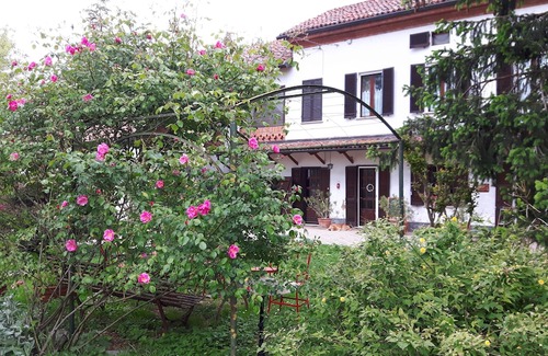 Alessandria Hotel | B&B Casa Manuelli