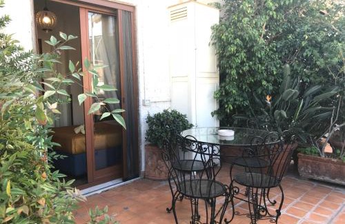 Chiaia Bed & Breakfast | B&B Casamiranapoli