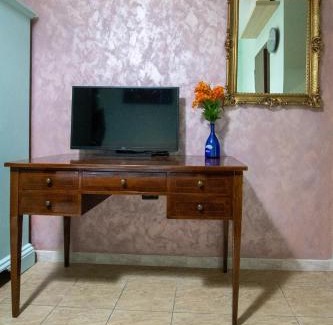 Gianicolense Bed & Breakfast | B&B Colorful Suite Yard