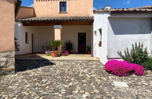 Tuili Bed & Breakfast | B&B Domenico Paulis